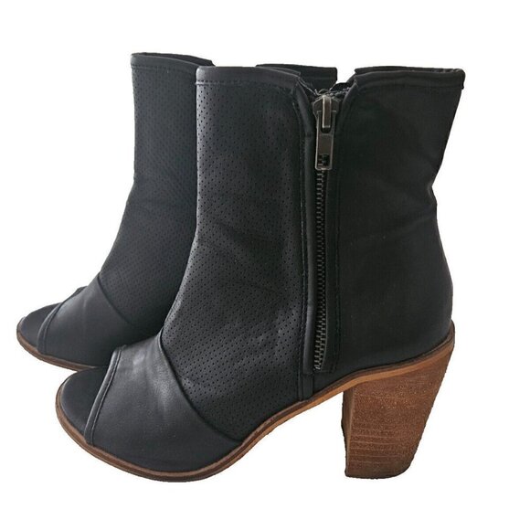 Rebels Open Toe Black Zip Booties Size Size 7.5 - Picture 2 of 6